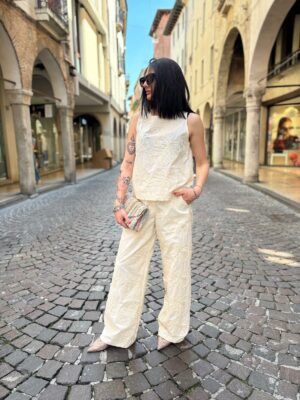 Pantalone ricamo - immagine 3