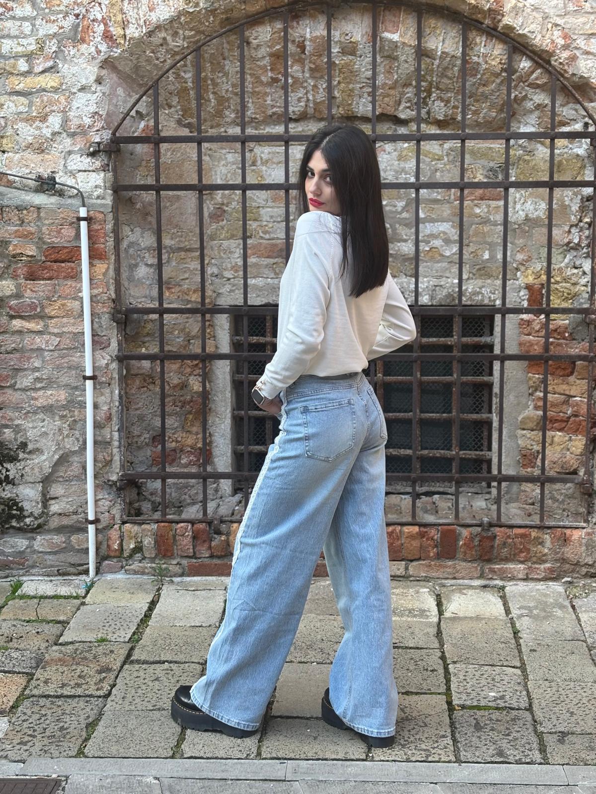 Jeans wide Leg Ricamo - immagine 3