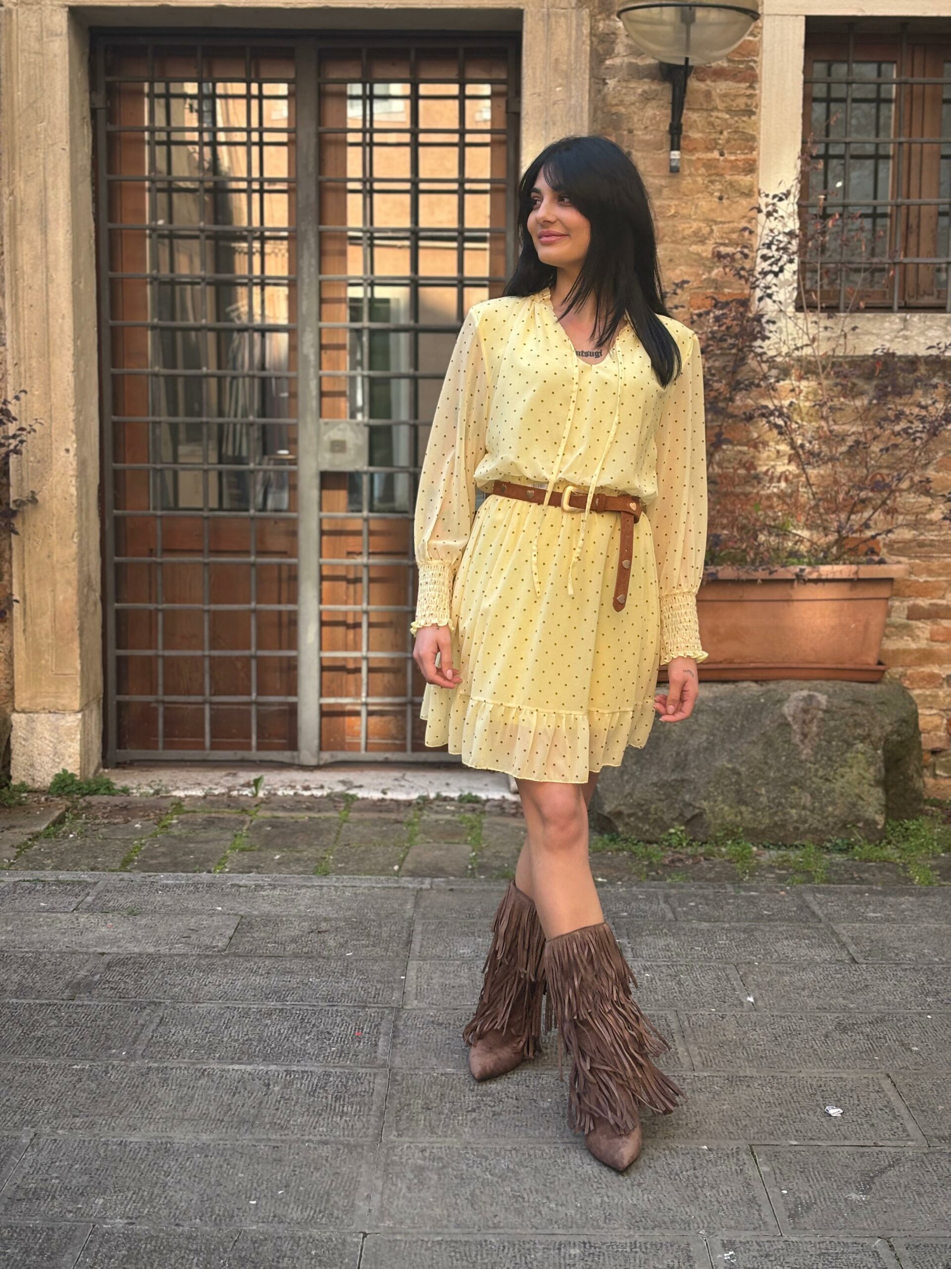 Abito fantasia pois corto