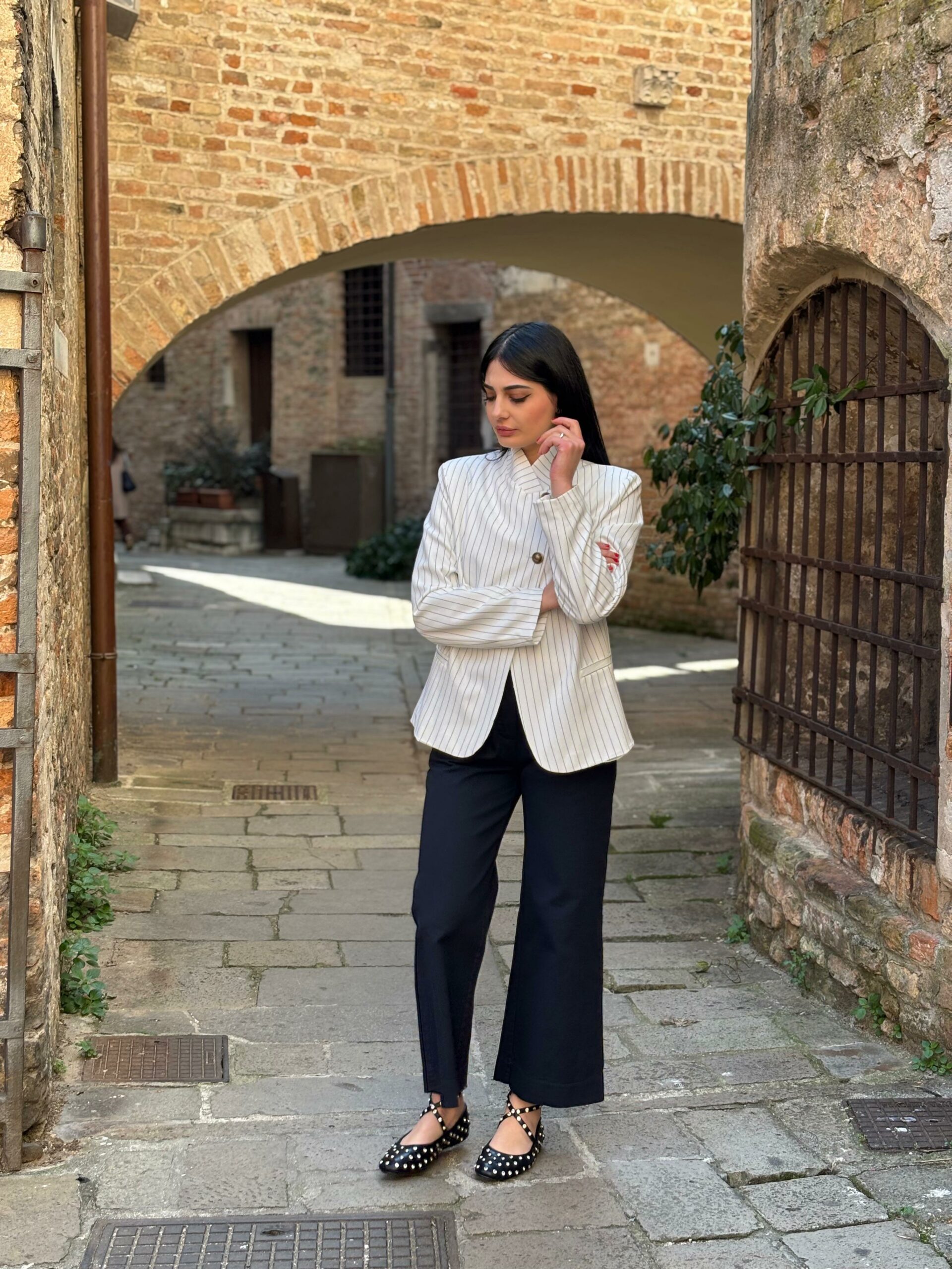 Giacca elasticizzata gessata obliqua - immagine 4