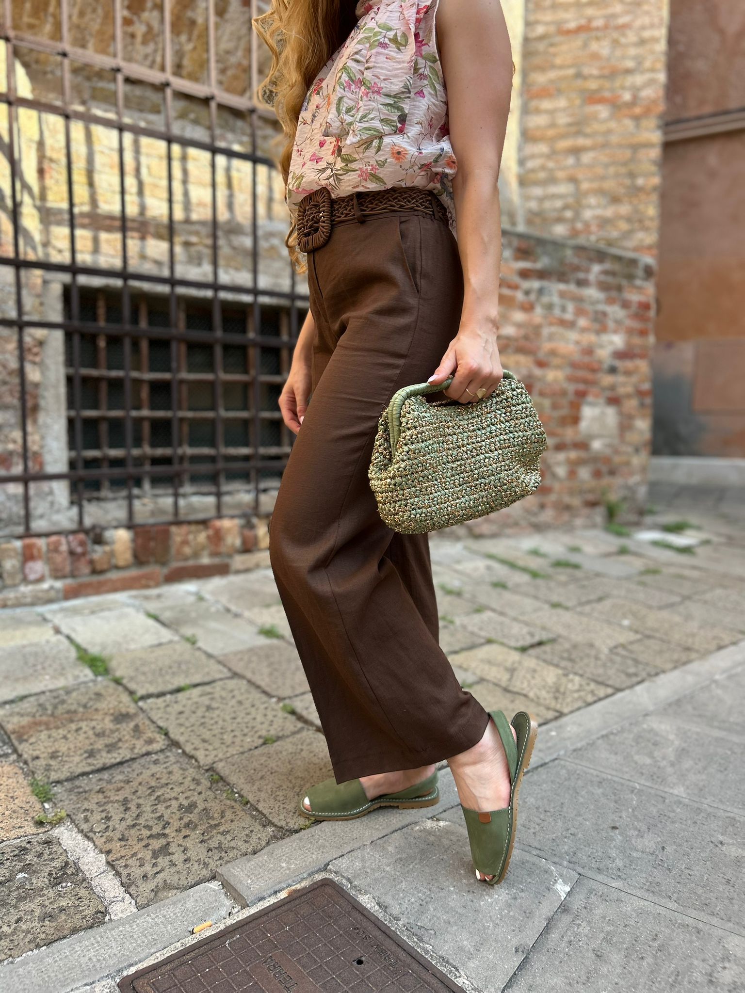 Pantalone crop lino - immagine 3